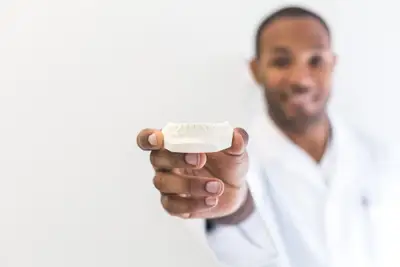 Procedimento de implante dentário — Riso Facial